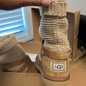 Women’s Ugg boots, in box. Moved to a warmer state, don’t need.